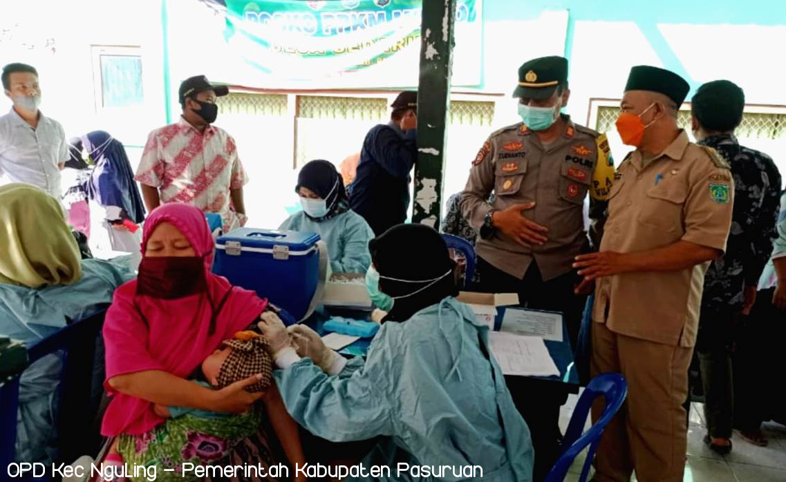 Pengamanan Giat Gerai Vaksin Presisi Polres Pasuruan di Sedarum
